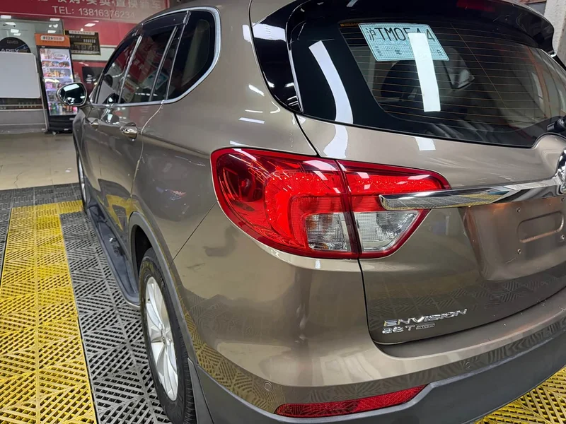 Buick Envision Plus — фото 38