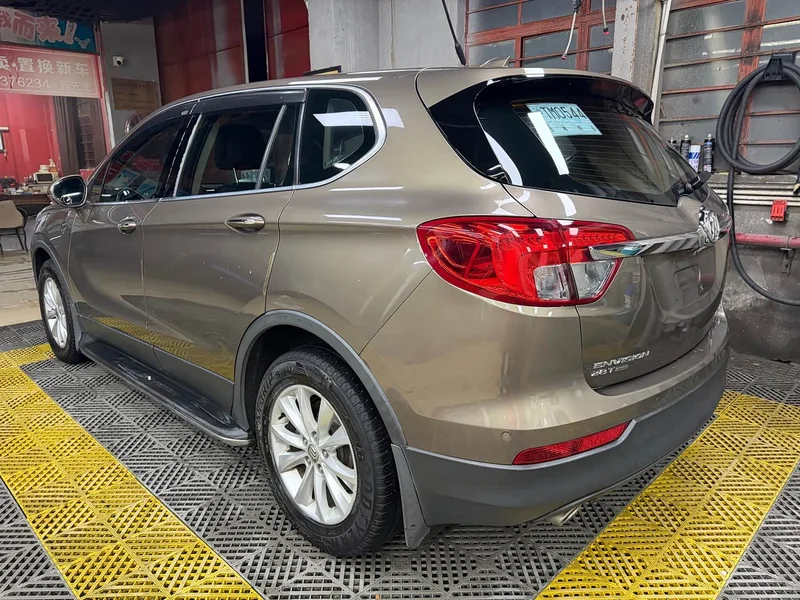 Buick Envision Plus — фото 4