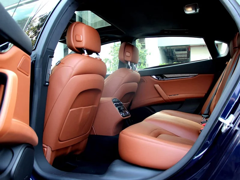 Lincoln Continental — фото 8