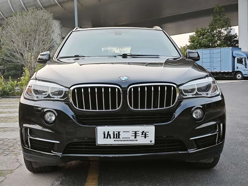 BMW X5 — фото 2