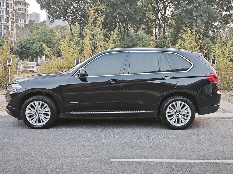 BMW X5 — фото 3