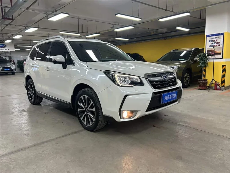 Subaru Forester — фото 3