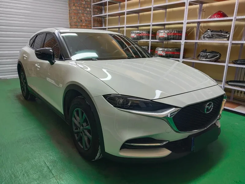 Mazda CX-4 — фото 3