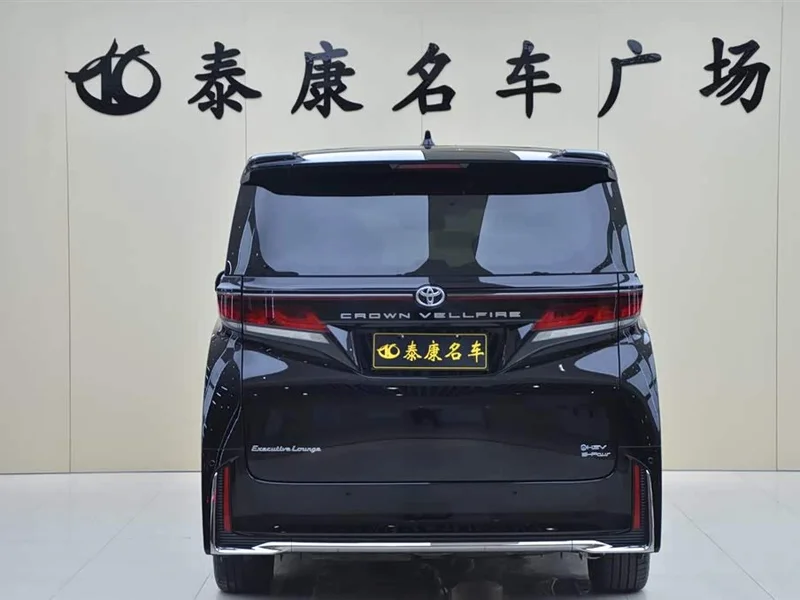 Toyota Vellfire — фото 3