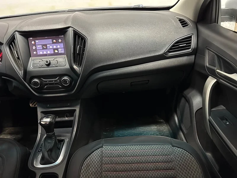 Citroën C3 sedan — фото 15