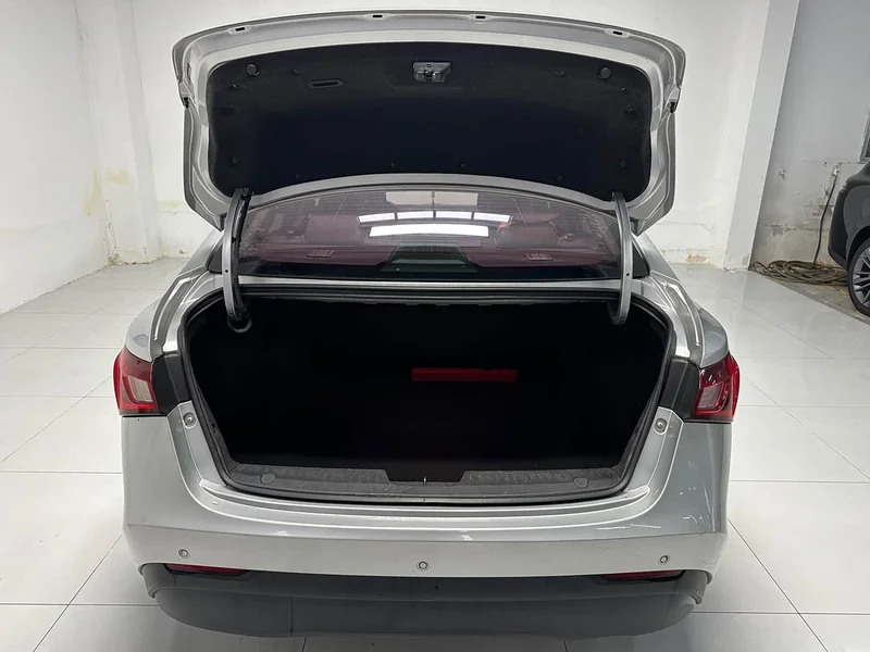 Citroën C3 sedan — фото 19
