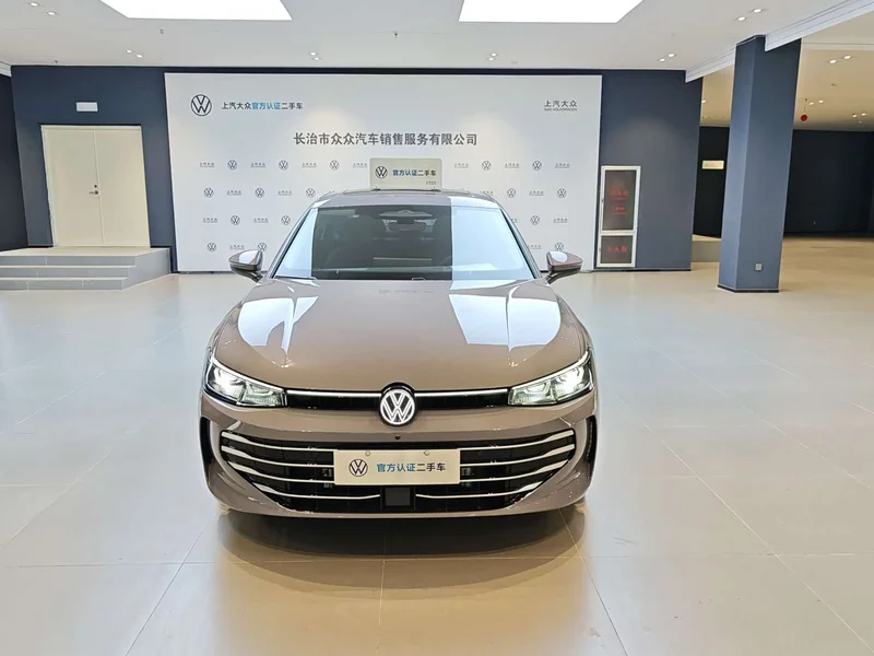 Volkswagen Passat — фото 2