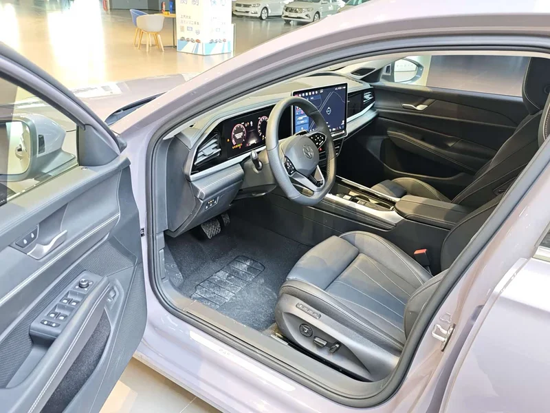 Volkswagen Passat — фото 3