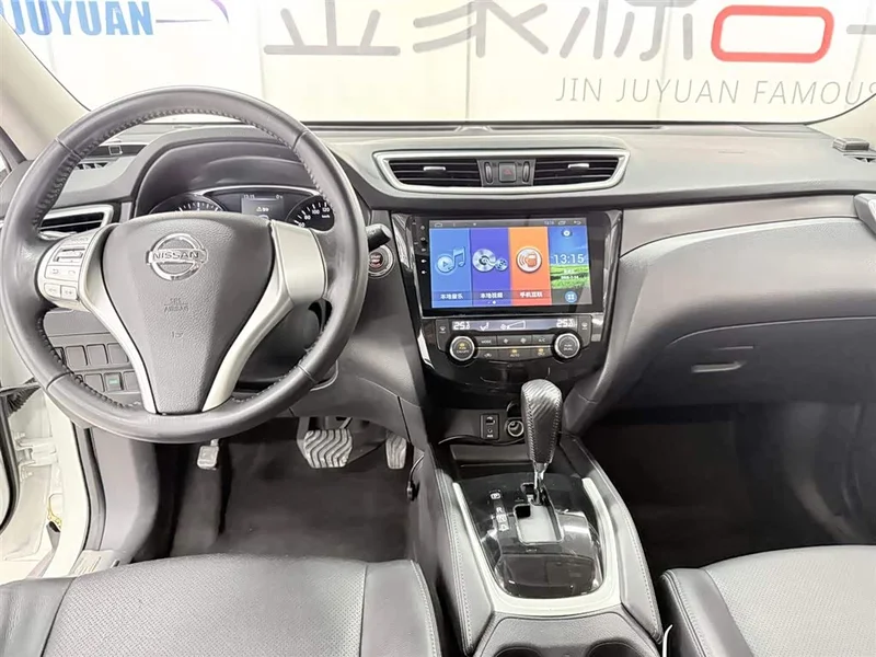 Nissan X-Trail — фото 12