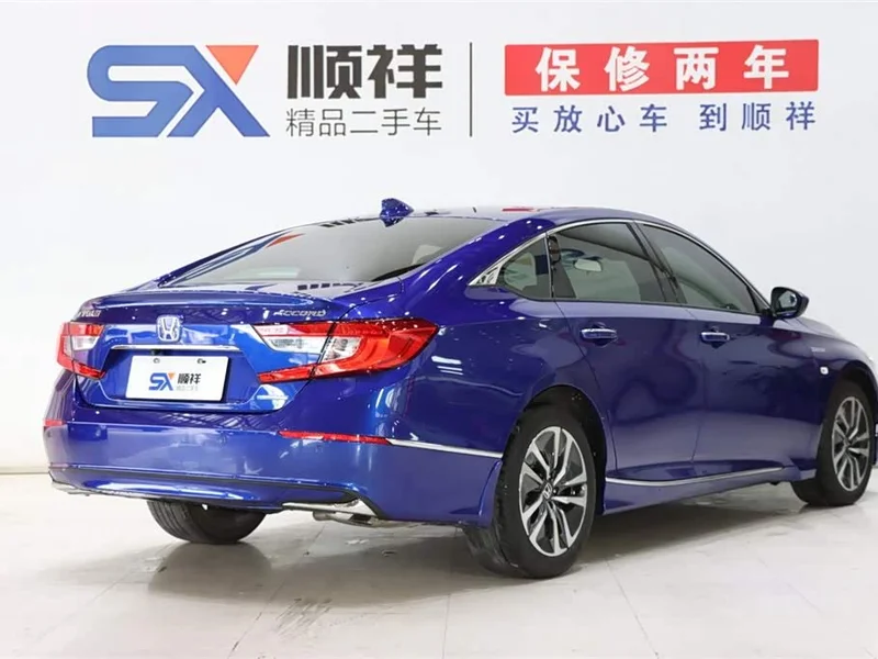 Honda Accord — фото 4