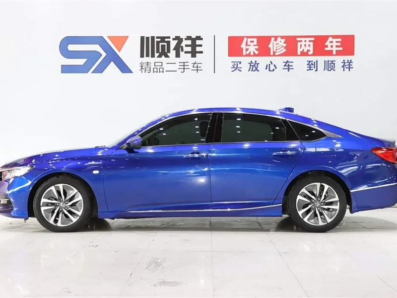 Honda Accord — фото 6