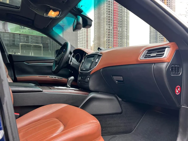 Maserati Ghibli — фото 6