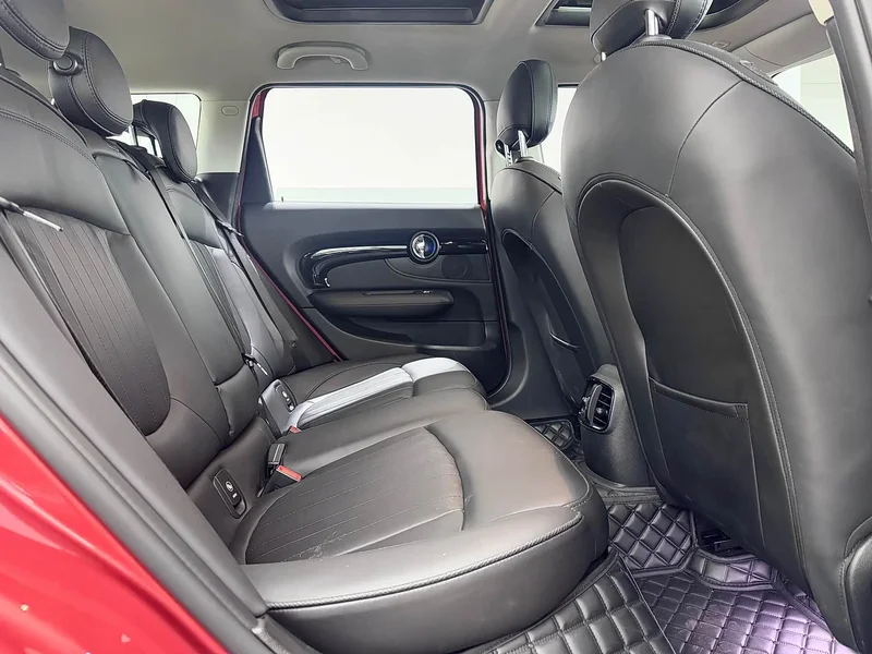 MINI CLUBMAN — фото 13