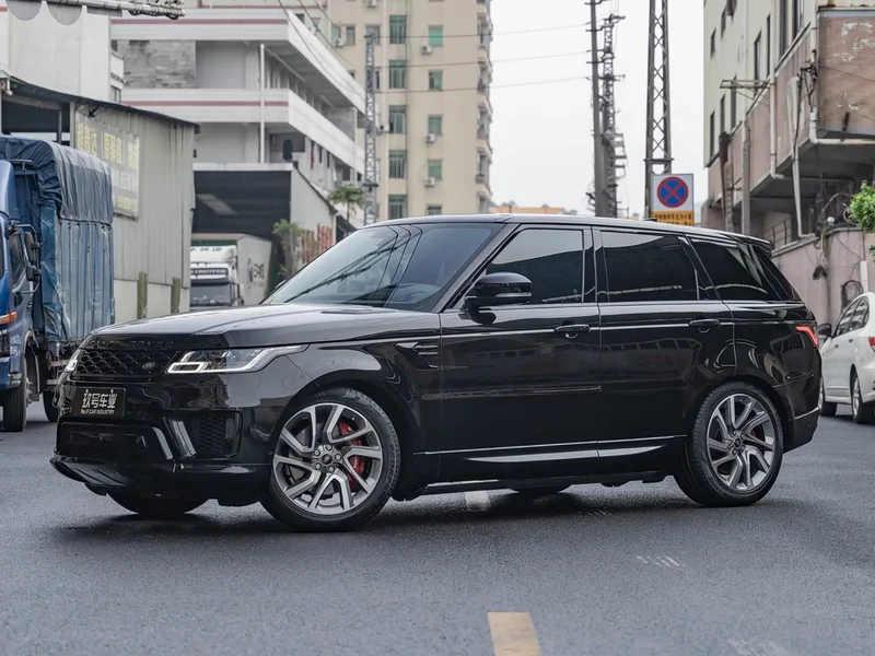 Land Rover Range Rover — фото 1