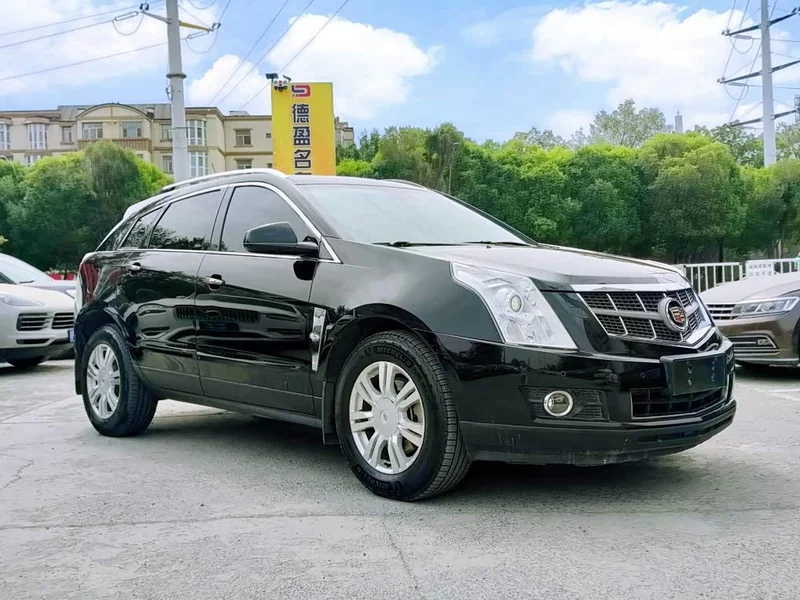 Cadillac SRX — фото 3