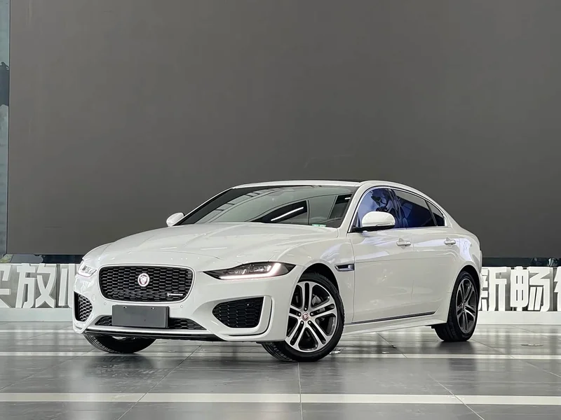 Jaguar XEL — фото 1