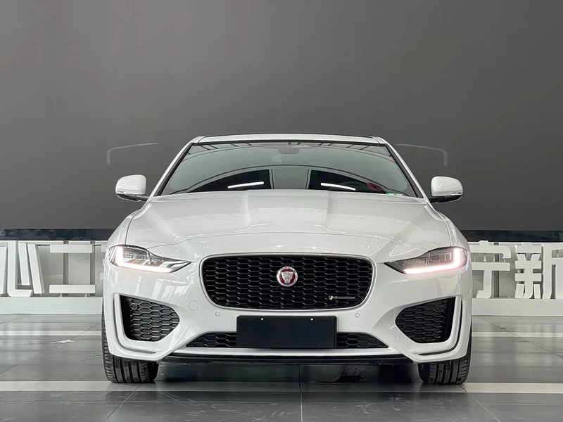 Jaguar XEL — фото 2