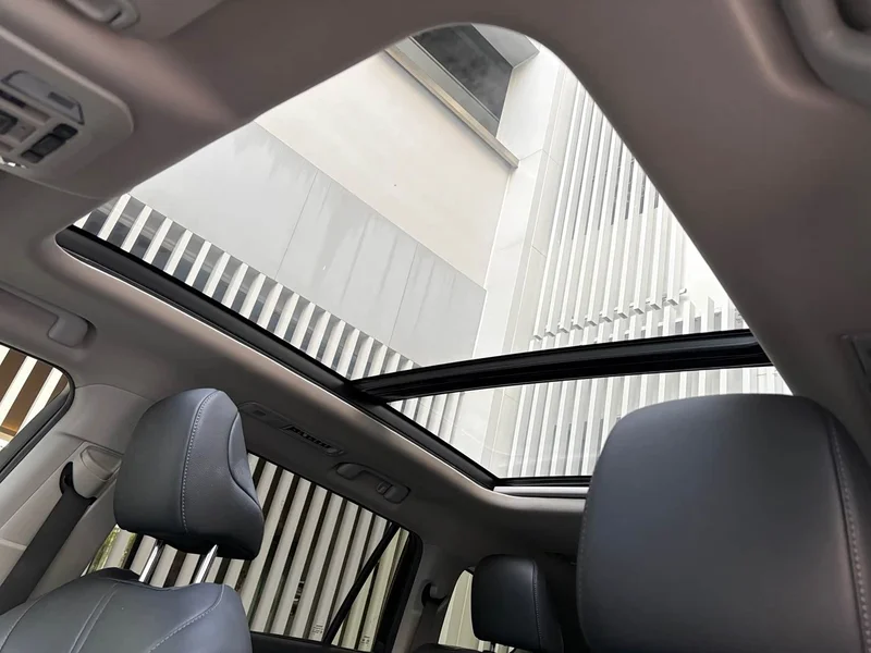 Toyota Highlander — фото 11