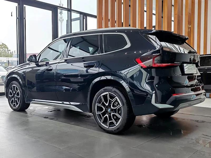 BMW X1 — фото 14