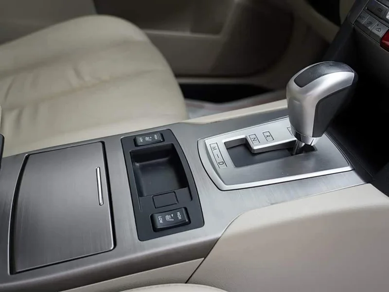 Subaru Legacy — фото 25