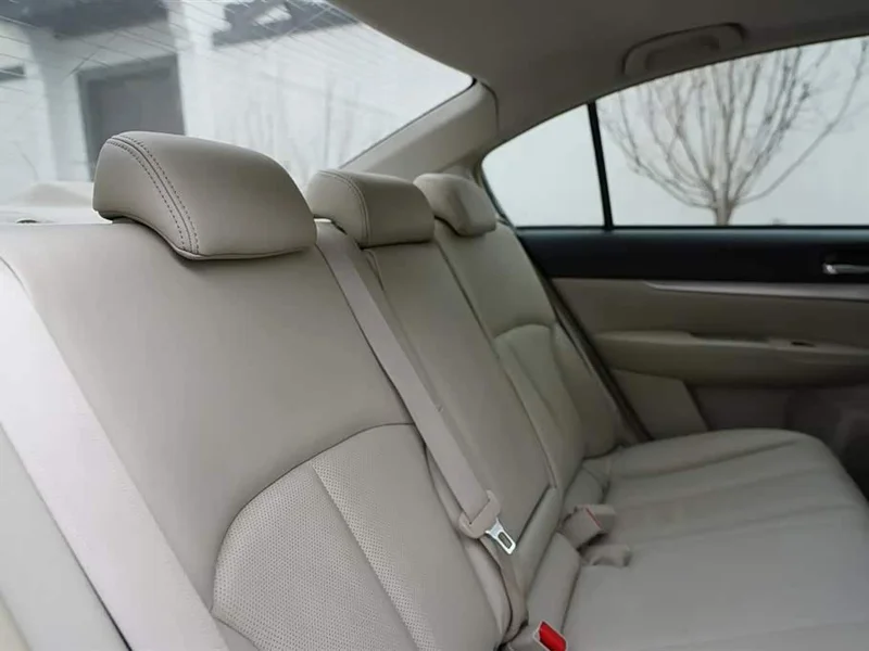 Subaru Legacy — фото 28