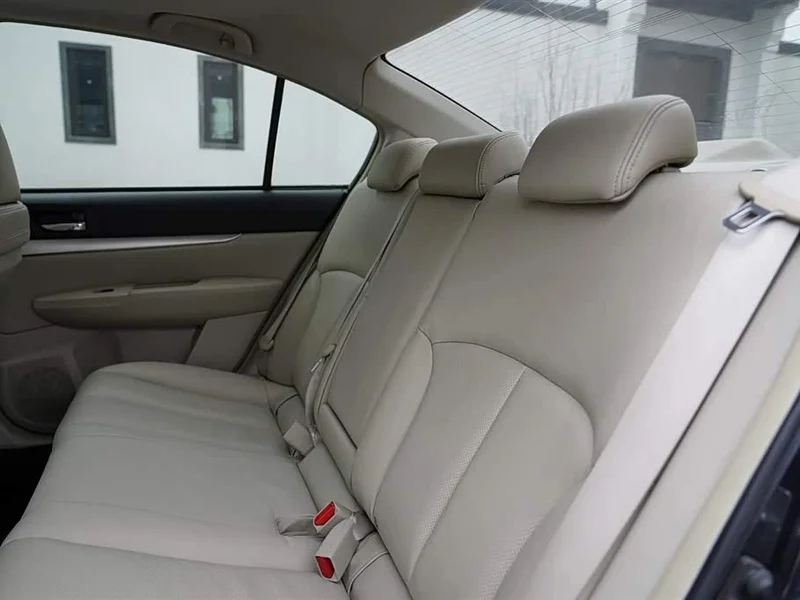 Subaru Legacy — фото 38