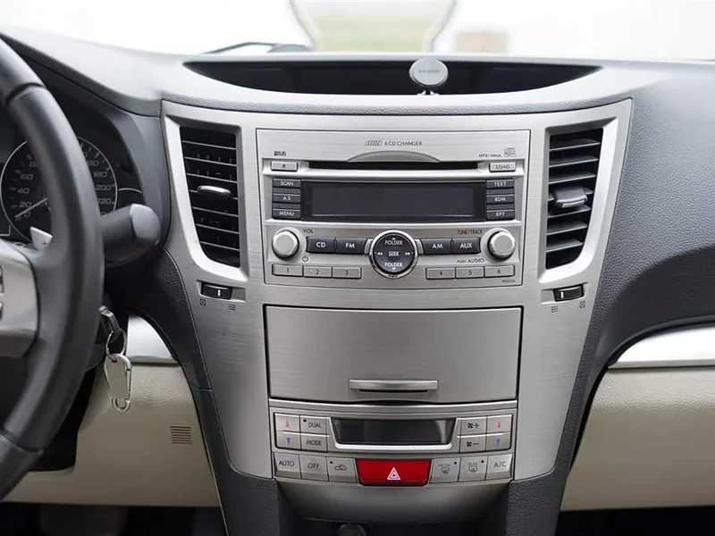 Subaru Legacy — фото 42