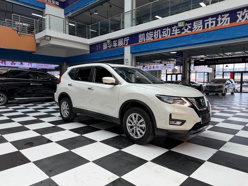 Nissan X-Trail — фото 3