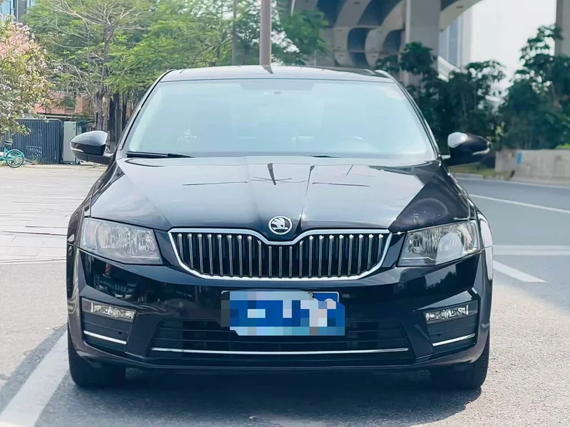 Volkswagen Octavia — фото 3