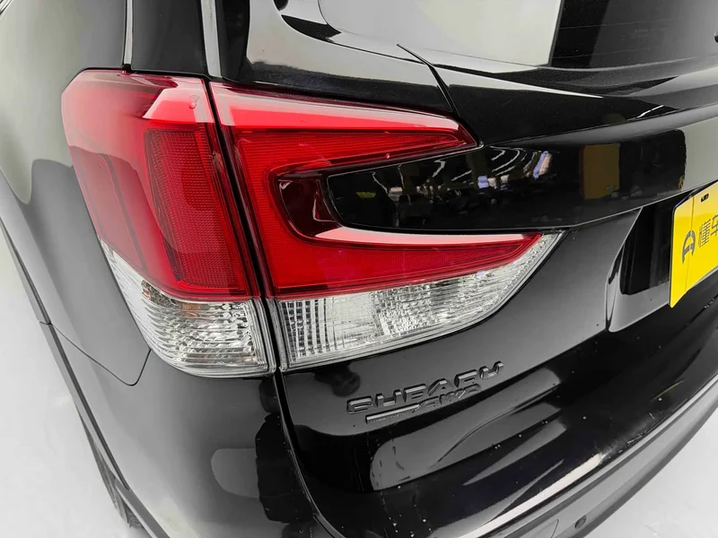 Subaru Forester — фото 12