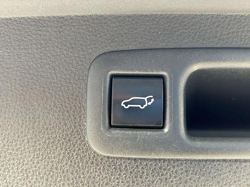 Toyota Highlander — фото 15