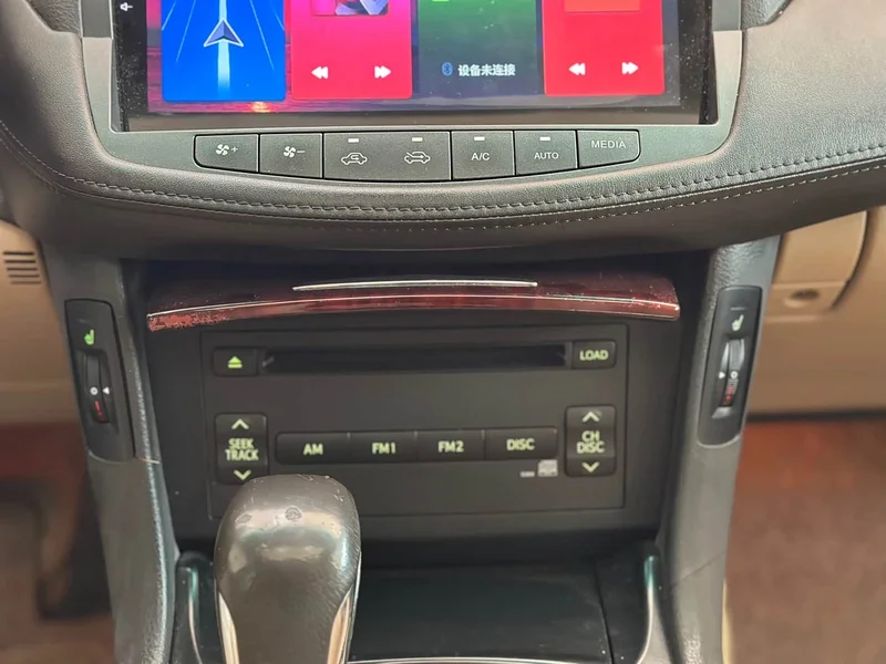 Toyota Crown — фото 13