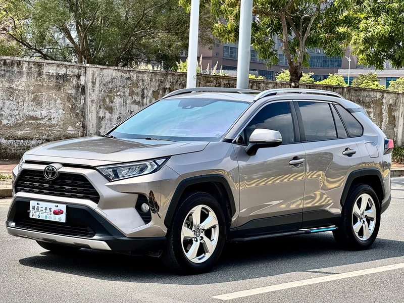 Toyota RAV4 Rongfang — фото 1