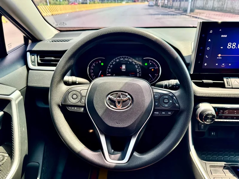 Toyota RAV4 Rongfang — фото 10