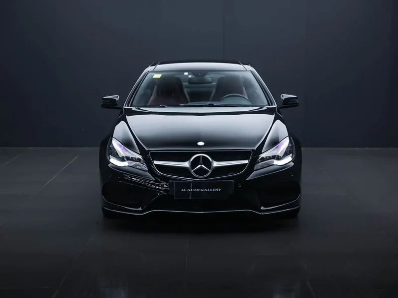 Mercedes-Benz E-Class — фото 2