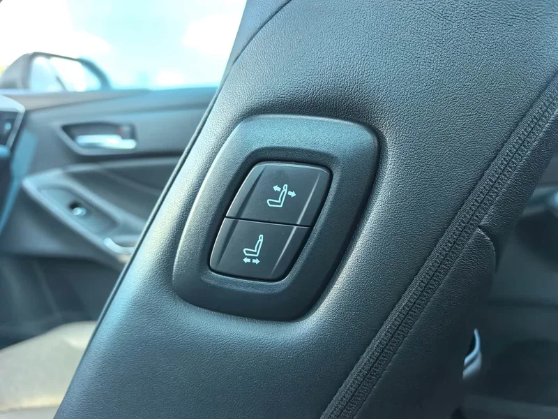 Toyota Avalon — фото 19