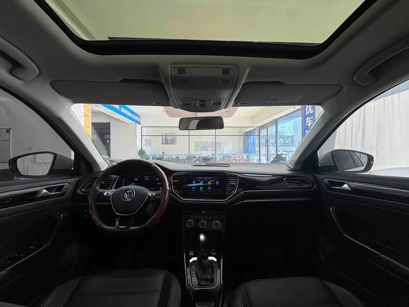 Volkswagen T-ROC Tange — фото 16