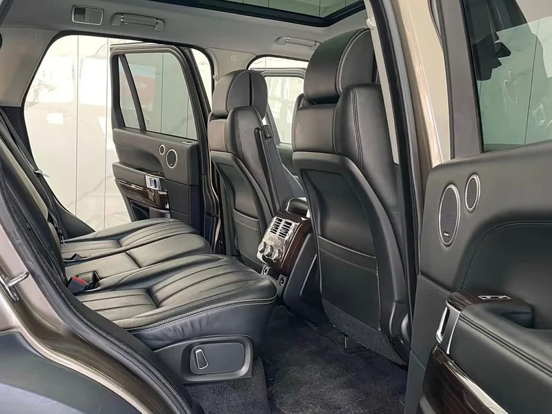 Land Rover Range Rover — фото 15