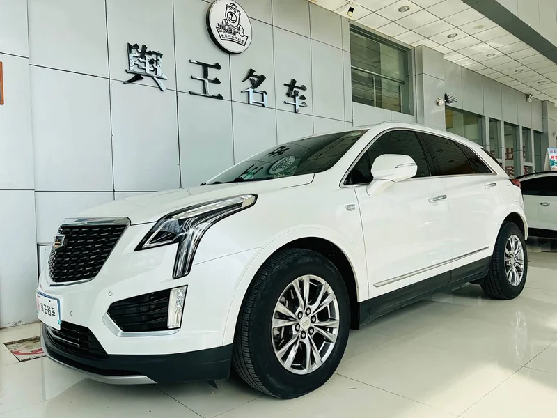 Cadillac XT5 — фото 1