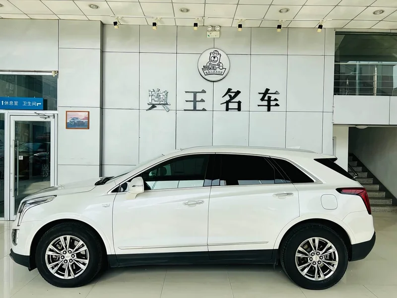 Cadillac XT5 — фото 2