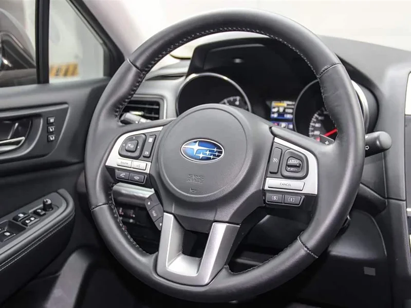 Subaru Outback — фото 15