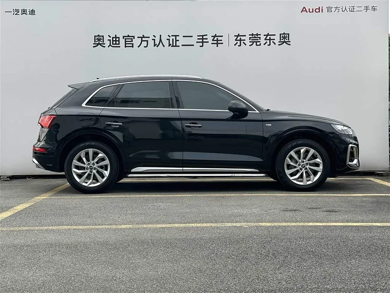Audi Q5L — фото 3