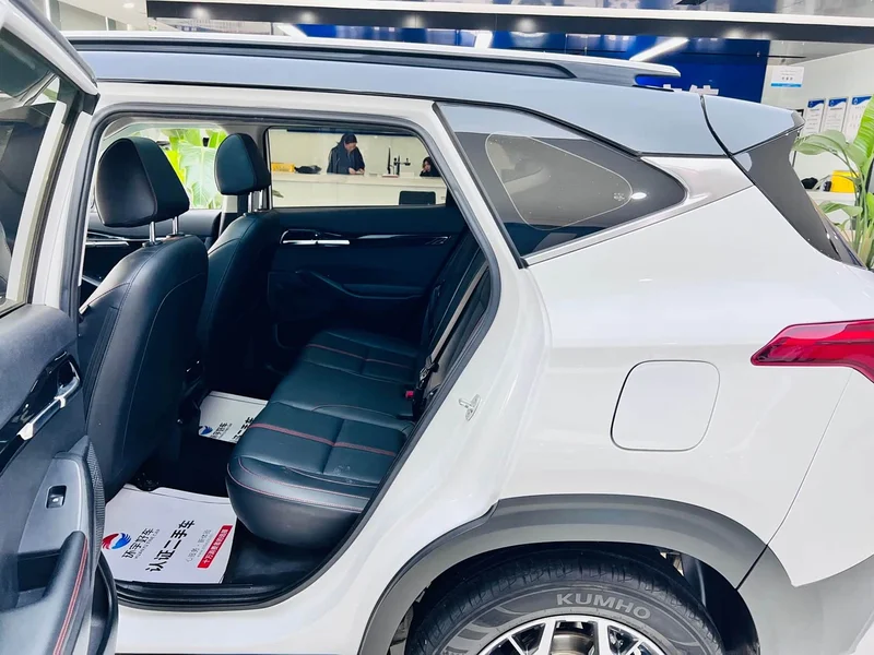 Kia KX3 — фото 21