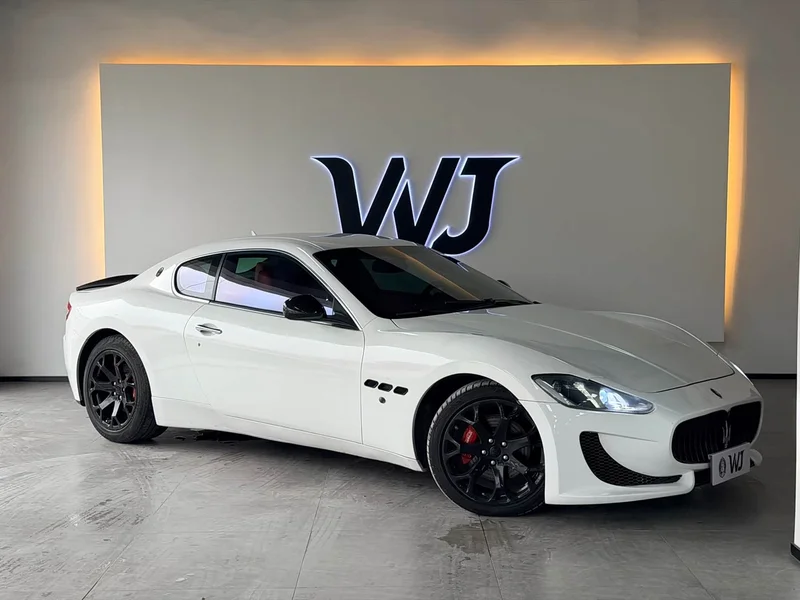 Maserati GranTurismo — фото 3