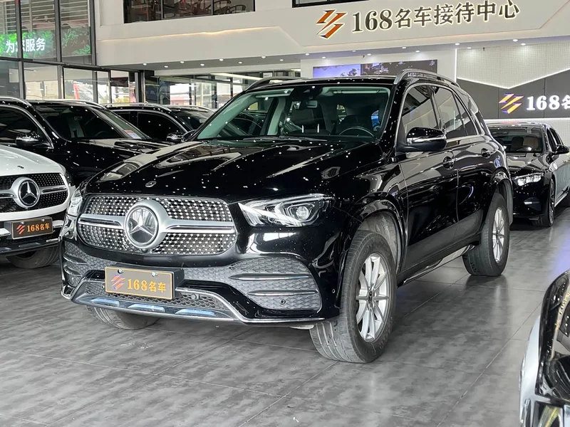 Mercedes-Benz GLE — фото 1