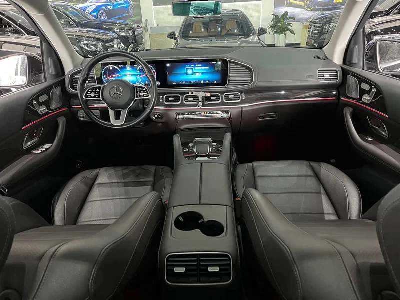 Mercedes-Benz GLE — фото 10