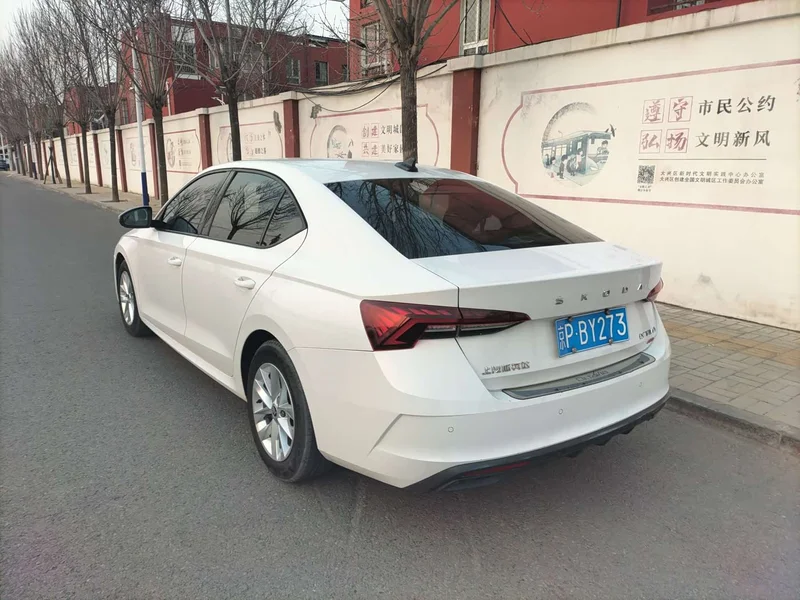 Volkswagen Octavia — фото 4