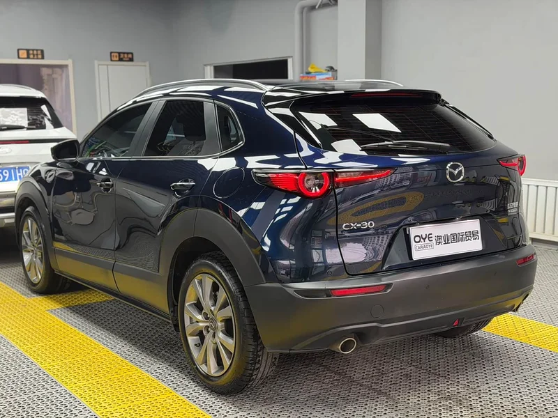 Mazda CX-30 — фото 4