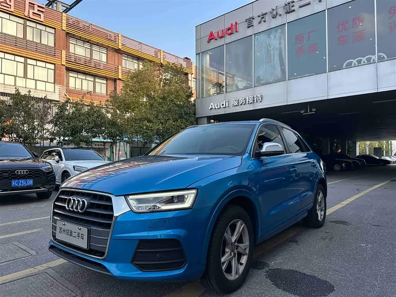 Audi Q3 — фото 1
