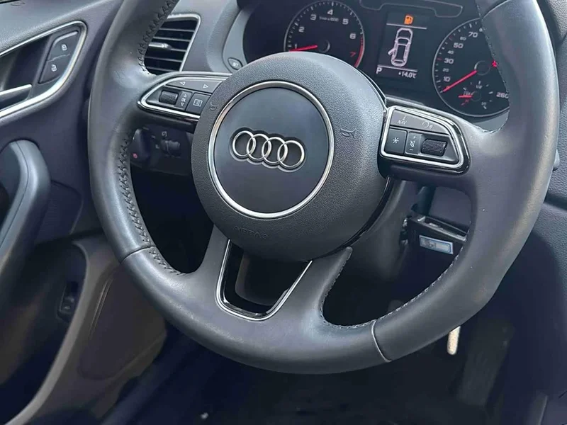 Audi Q3 — фото 13